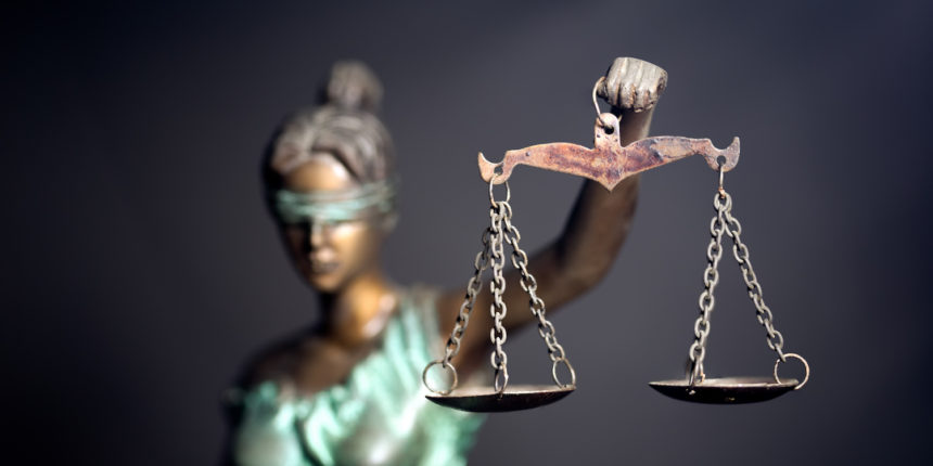 Dos cargos por ejecutar el servicio ‘Shadow Banking’ por&nbsp;Exchanges