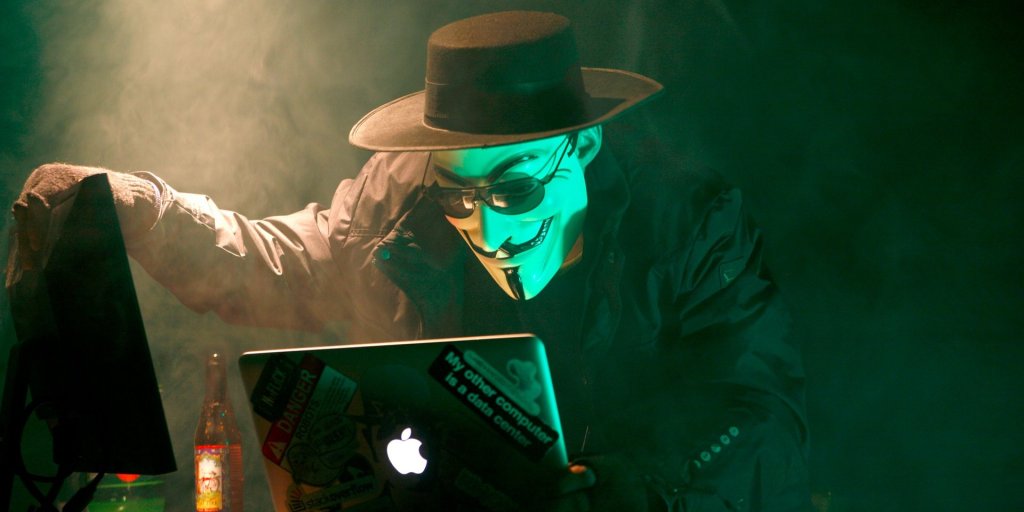 Hackers Venden Dinero en la Dark Web:&nbsp;Informe